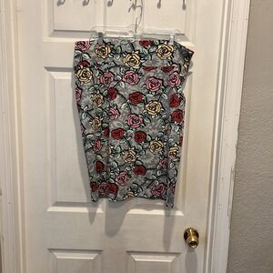 LuLaRoe Cassie Pencil Skirt 2XL 20 22 Floral Roses Red Pink Gray Midi Stretch